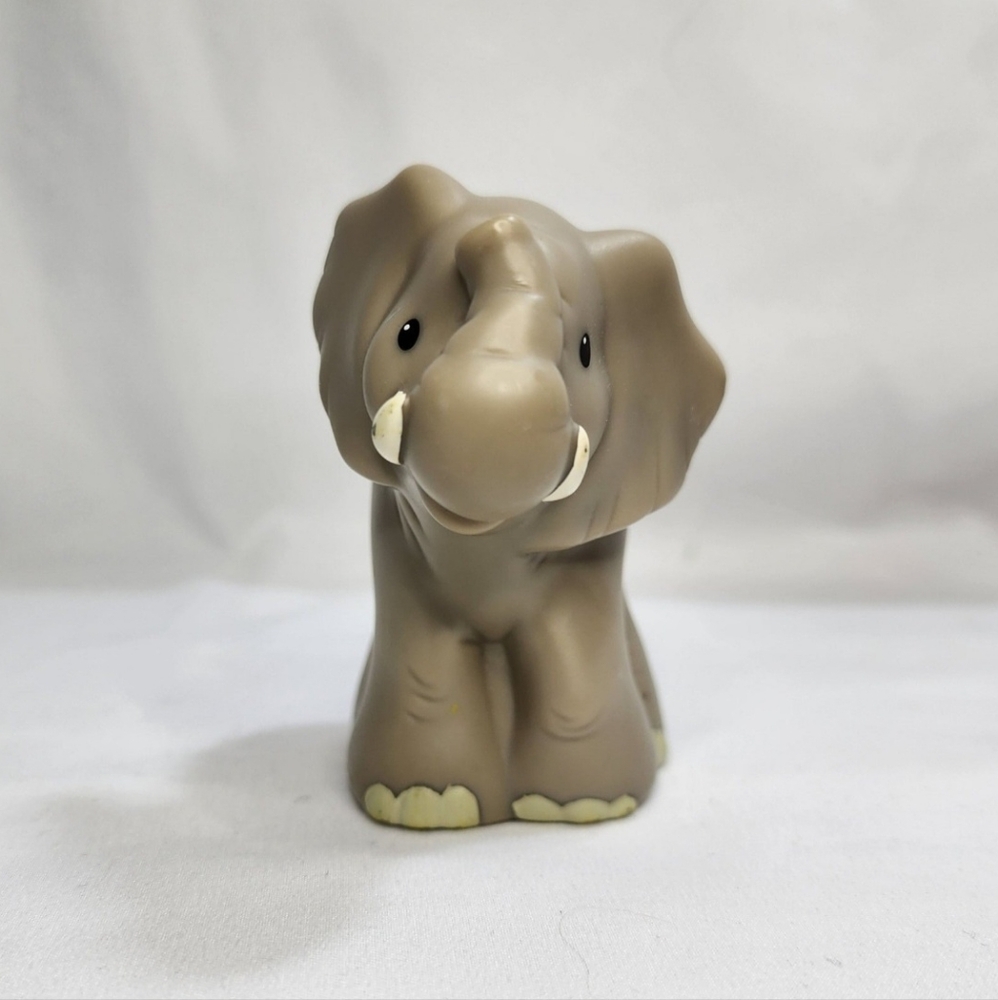 Elephant ZOO TALKERS